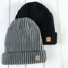 Load image into Gallery viewer, Knitted beanie